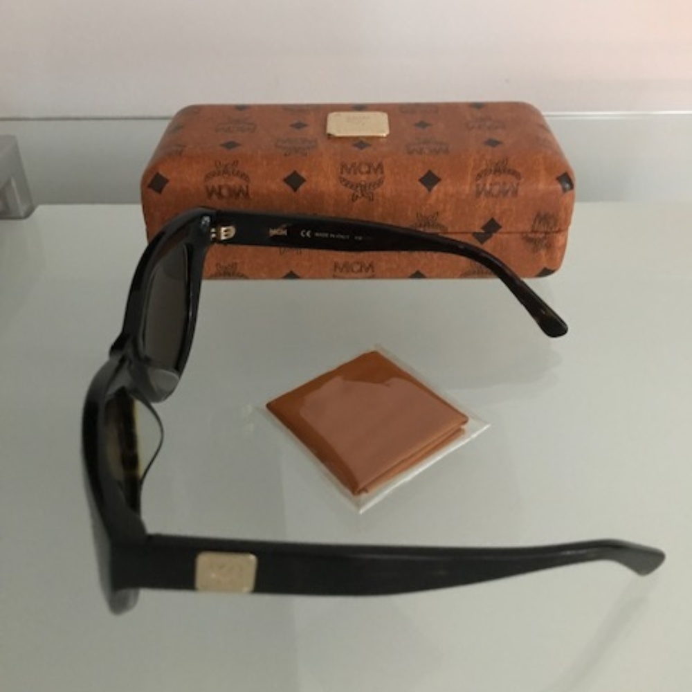 MCM MCM603SA Cat Eye Havana Metal Trim Sunglasses - Picture 5 of 5